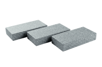 Гранитная брусчатка RKS SLATE Сильвер Пёрл (Silver Pearl), пиленая 200х100 мм на дорожке | Купить гранитную брусчатку в Элисте | Мощение, ландшафтный дизайн